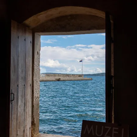 Goreta Apartment Kastela